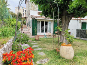 Relaxing 2p apartment in front of a lovely garden